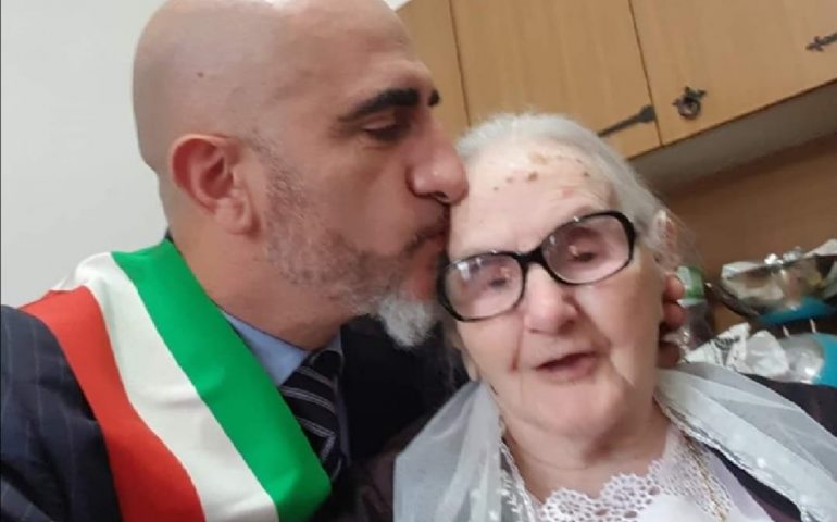 Sardegna terra di longevità. “Tzia” Maria Pirarba spegne 103 candeline