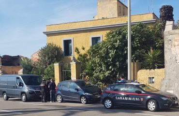 cadavere-via-riva-di-ponente-cagliari