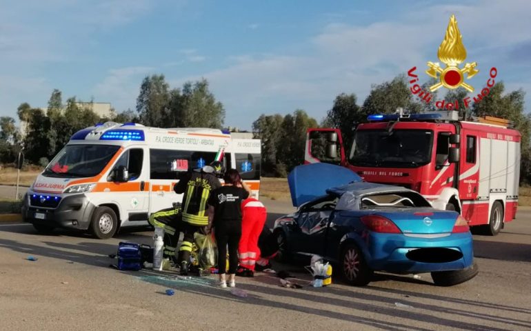 Sardegna, auto si ribalta: 37enne in grave condizioni trasportato in elisoccorso all’ospedale