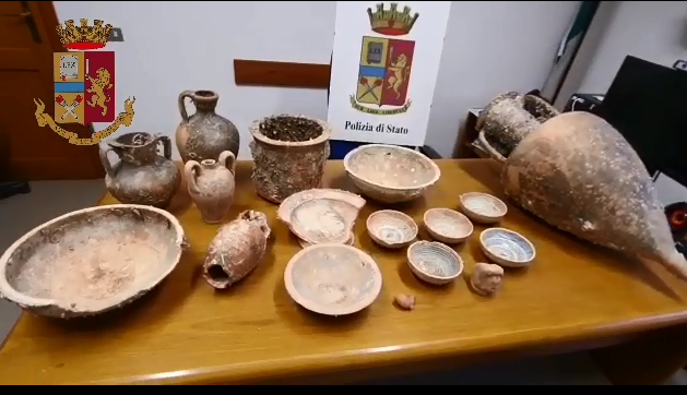 Beni archeologici di grandissimo valore storico trovati a Quartu: collezionista/pescatore nei guai