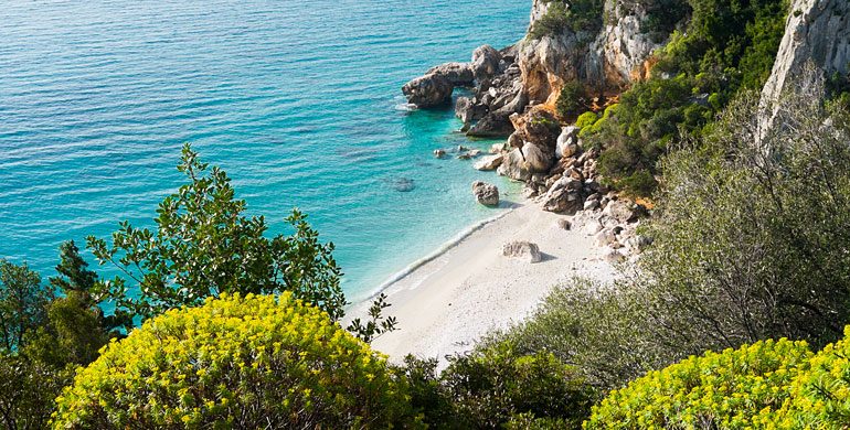 I posti più belli della Sardegna: tutto il fascino di Dorgali, tra mare e Supramonte