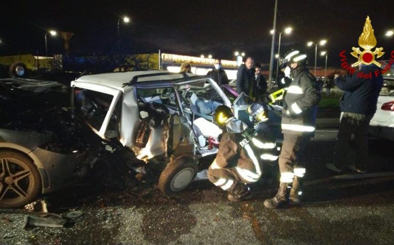 (VIDEO) Selargius, terribile incidente sulla 554: 7 feriti e 6 auto coinvolte, traffico in tilt