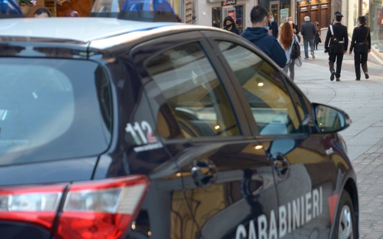 Cagliari, furti continui in via Garibaldi: ladro incastrato dalle telecamere