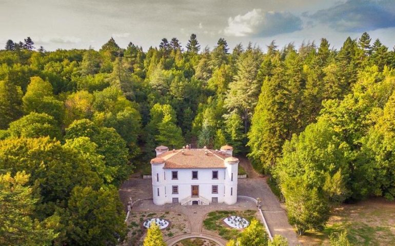 La storia affascinante e la villa da sogno di Benjamin Piercy, il costruttore delle prime ferrovie sarde