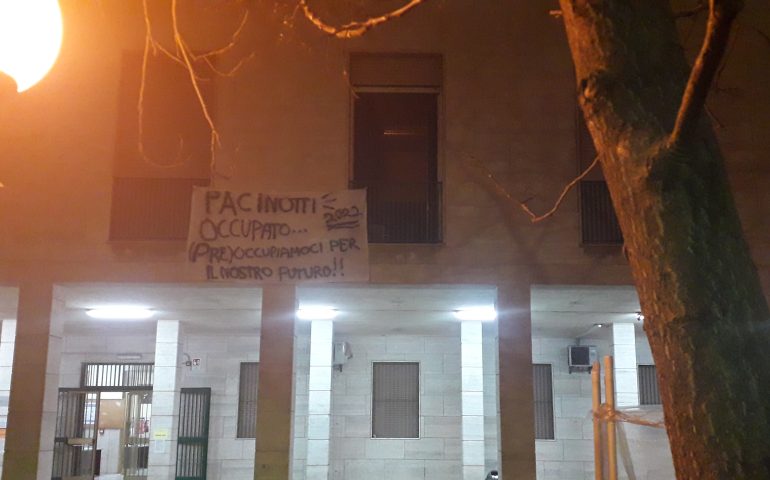 Al Pacinotti è occupazione, la protesta degli studenti contro un “sistema oppressivo”