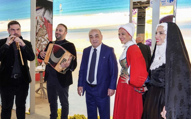 Salone Turismo Parigi, assessore Chessa: “Il mercato francese merita attenzione, è terzo per presenze in Sardegna”