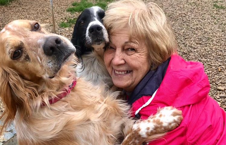 Le donne che sussurrano ai cani: Caterina Uccheddu di Gonnos, la Signora delle volontarie