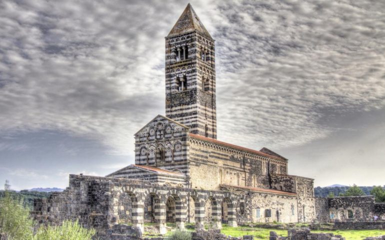 Tutto quello che non sapevate sulla Basilica di Saccargia, una delle chiese più belle e misteriose dell’Isola