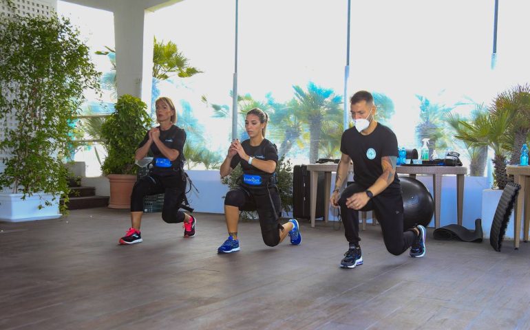 Family Fitness, allenarsi 20 minuti alla settimana e rimettersi in forma: la testimonianza di Katia