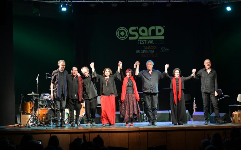 “50 anni di Bella Ciao”: tanti applausi ieri al Teatro Massimo