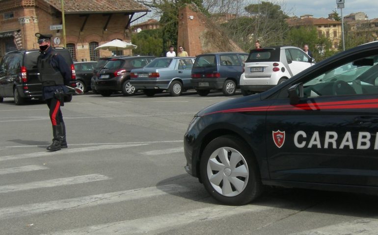 Sardegna, guida in stato di ebbrezza e provoca un incidente: denunciata 37enne