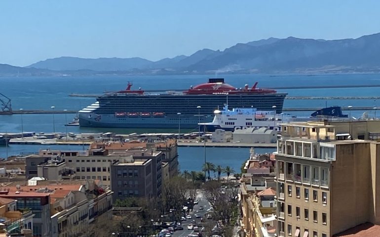 Crociera extralusso per adulti: la prima tappa è la nostra Cagliari