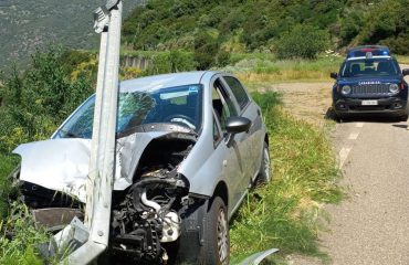 incidente-carabinieri-armungia (1)