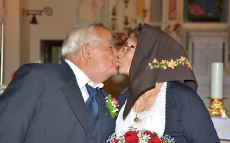 Sardegna, Antonio e Maria rinnovano la promessa di matrimonio 60 anni dopo