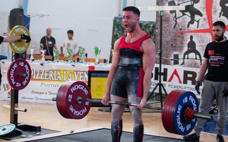 Power lifting, Stefano Nieddu riscrive la storia: nuovo record nazionale deadlift (Cat. -90 kg)
