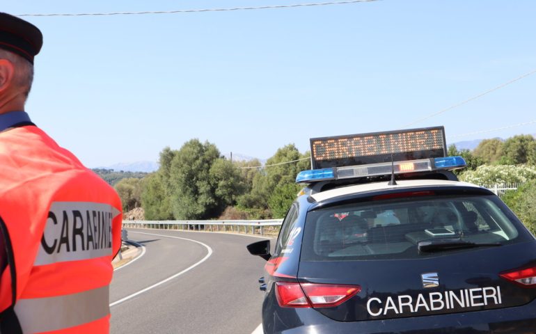 Choc in Ogliastra, un ragazzo sequestrato e preso a botte in un albergo: due giovani arrestati