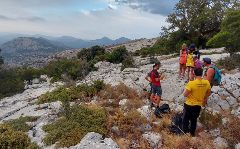 Sardegna, 4 escursionisti perdono l’orientamento: salvati dal Soccorso Alpino