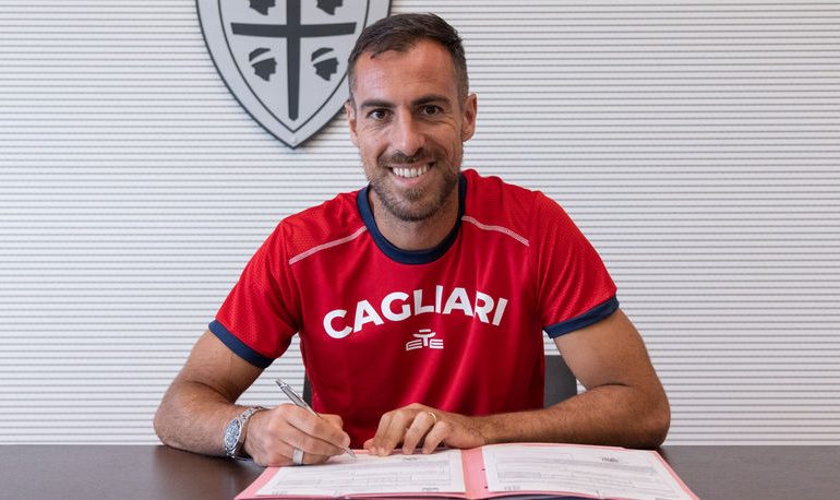 Mancosu ufficialmente al Cagliari, ha firmato per due anni. Nel pomeriggio è sbarcato a Elmas