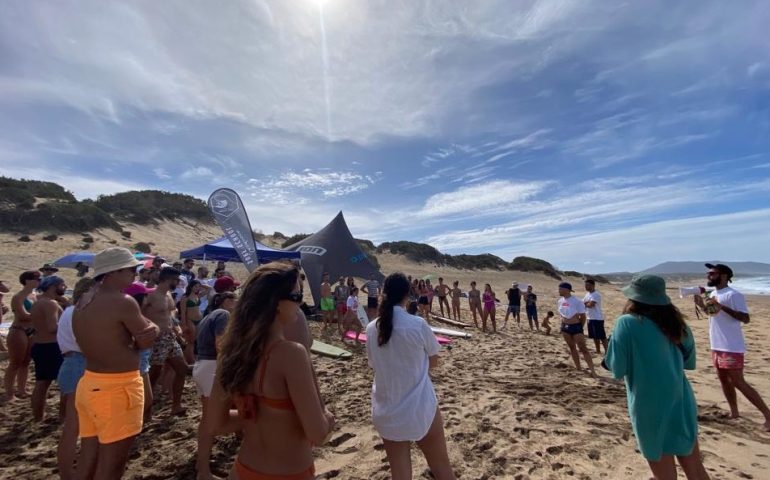 Seconda edizione Sardinia Clean up: i volontari lottano contro i rifiuti nelle spiagge