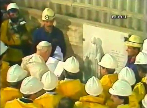 Il Papa incontra i minatori