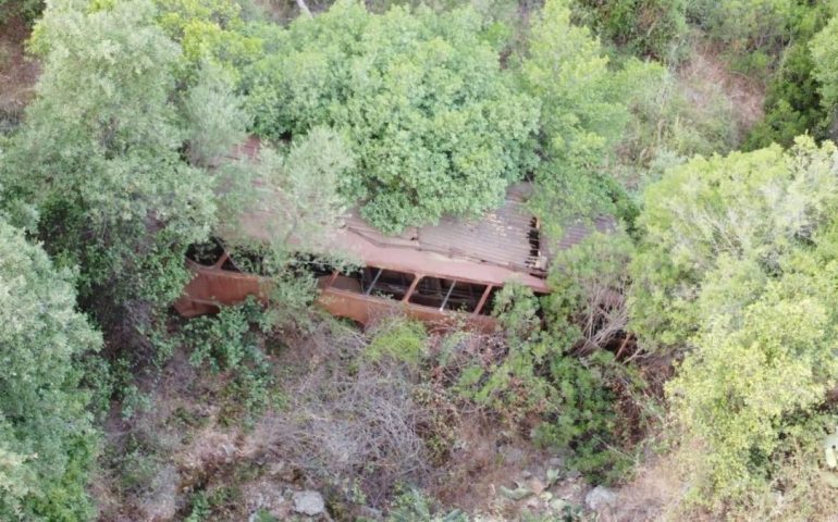 Lo sapevate? Nel 1965 sull’Orientale Sarda un pullman con 26 persone precipitò in un dirupo