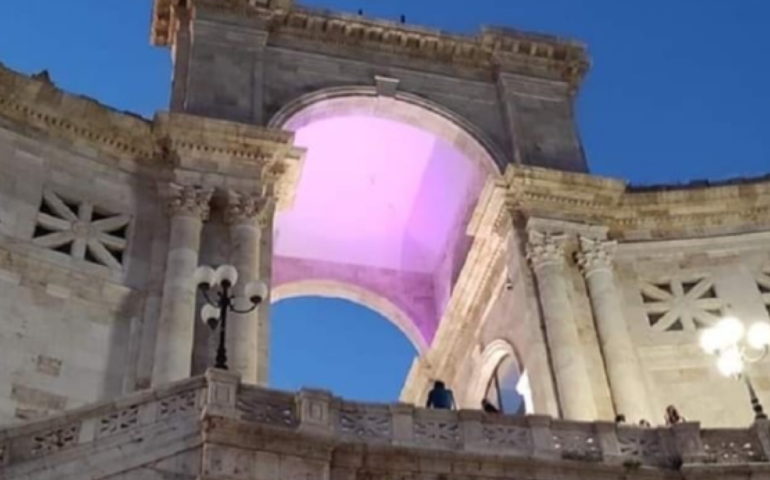 Prevenzione del tumore al seno. Il Bastione di Saint Remy verrà illuminato di rosa