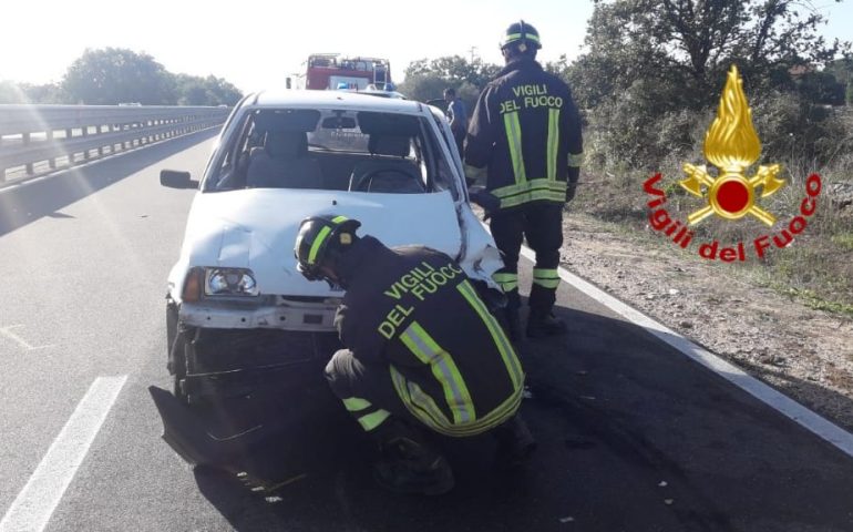 Sardegna, incidente sulla 131: ragazza trasportata in elicottero all’ospedale