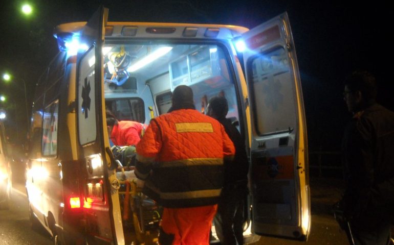 Ambulanza di notte