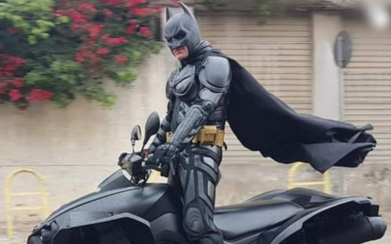 “Batman” chiama a raccolta grandi e piccini alla Fiera di Cagliari: un’iniziativa per aiutare i bambini