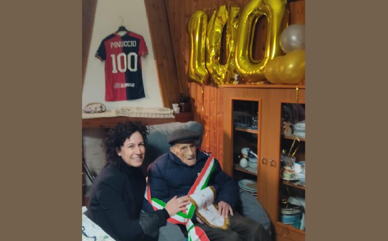 Pirri festeggia Giuseppe Pilia, il suo primo neo centenario del 2023
