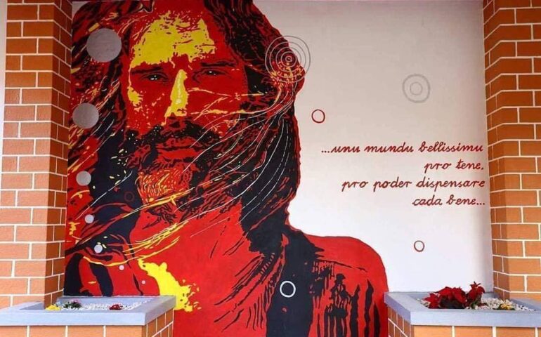 (FOTO) San Gavino: tutti i murales dedicati ai musicisti che hanno fatto la storia