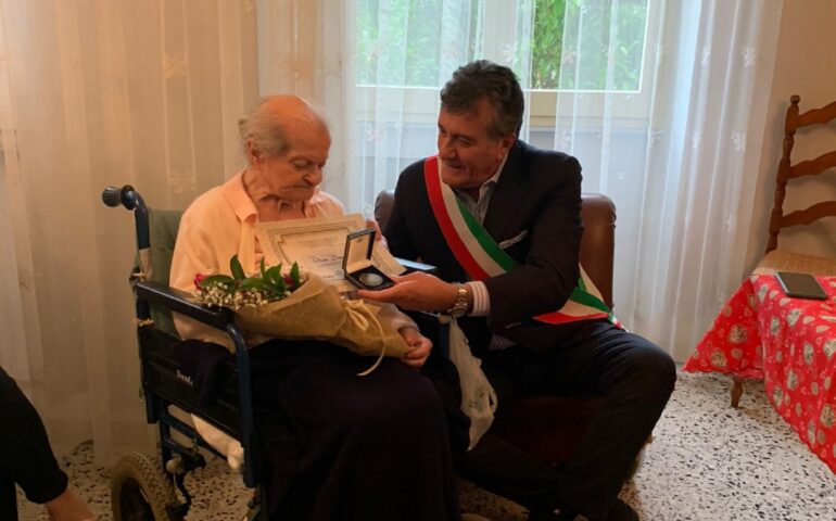 Cagliari in festa per la nuova centenaria Pierina Busu