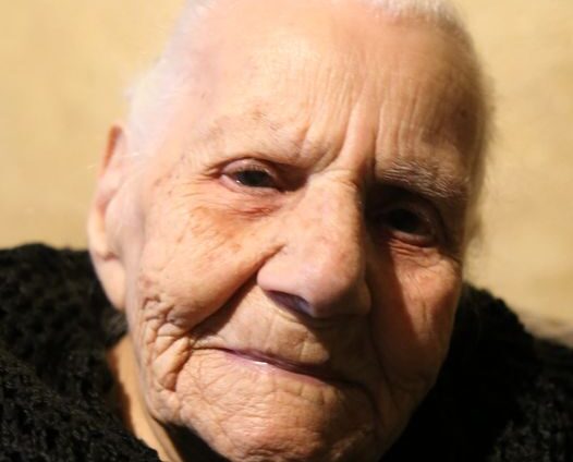 La Sardegna oggi festeggia i 106 anni di Tzia Antonietta Boi