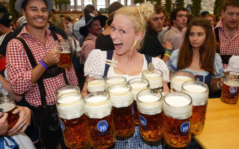 Alla Fiera di Cagliari ritorna l’Oktoberfest, la leggendaria festa della birra più famosa del mondo