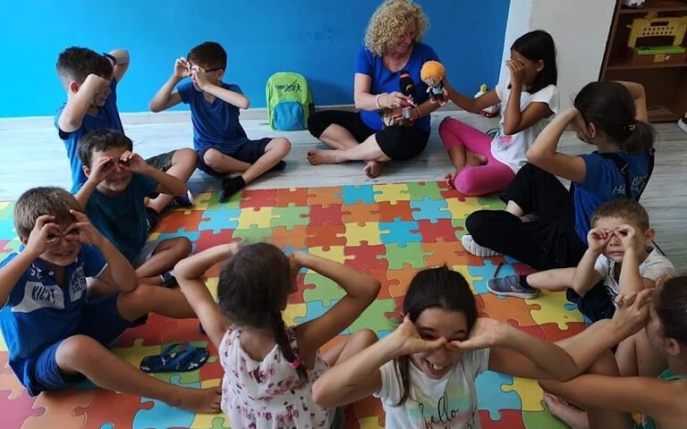 Inizia l’avventura dell’Inglese nella scuola Helen Doron: a Cagliari lezioni di prova gratis con giochi e divertimento