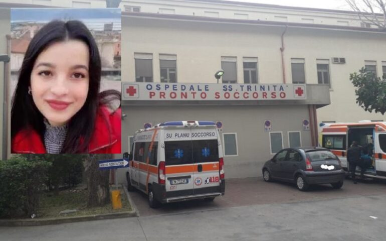 Cagliari, 24enne va all’ospedale con un forte mal di pancia, la dimettono in poche ore e muore il giorno dopo