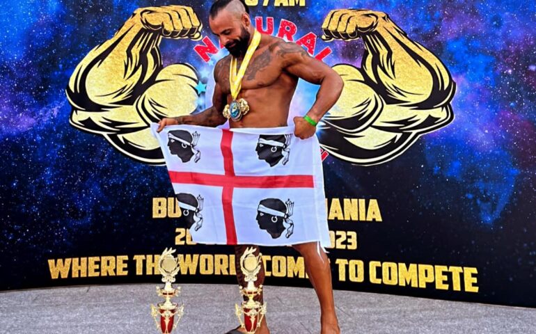 L’assessore-culturista Giovanni Montis è Mister Universo: due i premi vinti a Bucarest