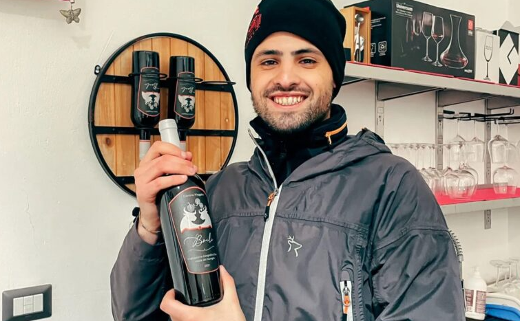 Muggittu contro Red Bull, la cantina sarda vince la battaglia legale sul marchio con i buoi