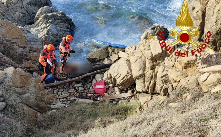 Tragedia a La Maddalena: trovato morto dopo l’sos lanciato dalla barca