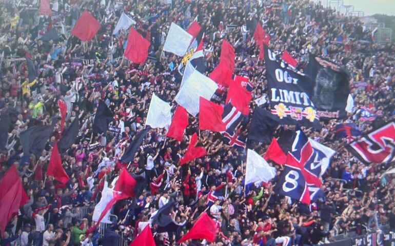 Esulta l’Unipol Domus: il Cagliari vince 2-1 contro il Genoa