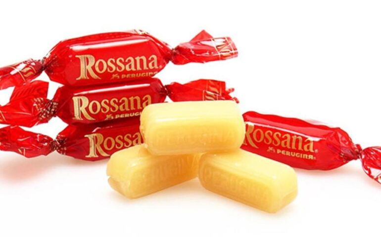 Ve le ricordate? Le mitiche caramelle Rossana, immancabili presenze della credenza delle nonne