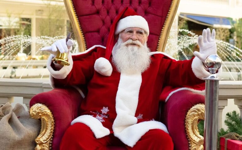 Professione Babbo Natale: la storia di Secondo, il “Santa Claus” sardo che fa sorridere i bambini