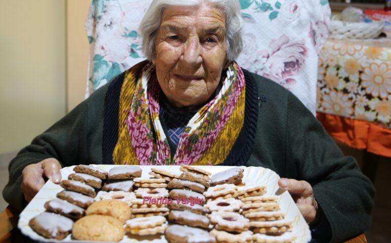 Centenari di Sardegna: Tzia Angelina, 100 anni e una grinta inossidabile