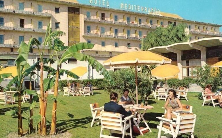 Vi ricordate? L’Hotel Mediterraneo in tutto il suo splendore, negli anni ’70
