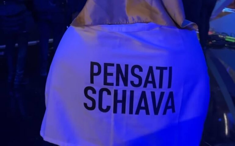 “Pensati Schiava”: Dany Cabras dietro le quinte dell’ultima puntata di Sanremo