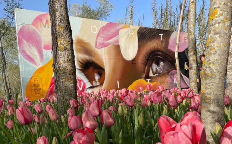 “Morte è Vita”, il nuovo murale di Manu Invisible al Giardino di Lu