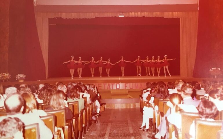 Il Teatro Massimo come forse non l’avete mai visto: un viaggio dietro le sue quinte negli anni ’70