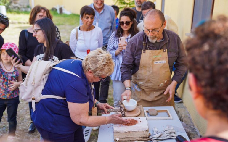 Torna a Ussaramanna il “Festival delle erbe spontanee”, tra i pochissimi eventi in Italia di questo tipo