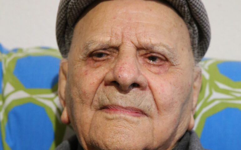 Tziu Salvatorico quasi 106 anni, tziu Pasquale 105 e tzia Maurizia 100: record di centenari a Sorradile