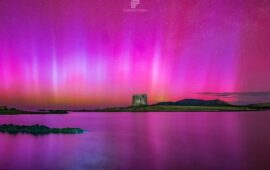 La Sardegna colorata dall’aurora boreale: rarissimo ammirarla anche dalla nostra Isola